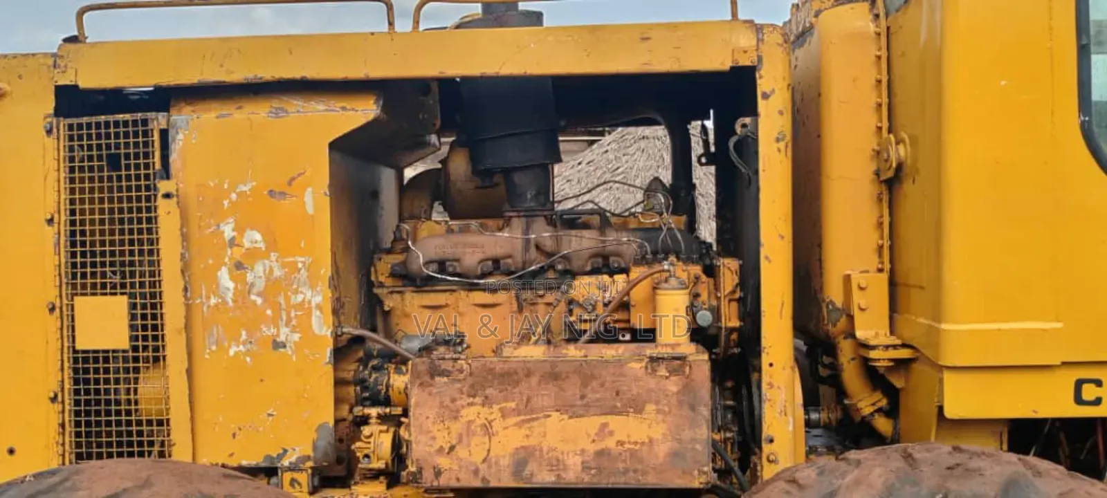 Cat Motor Grader 12g With Ripper - Company Use