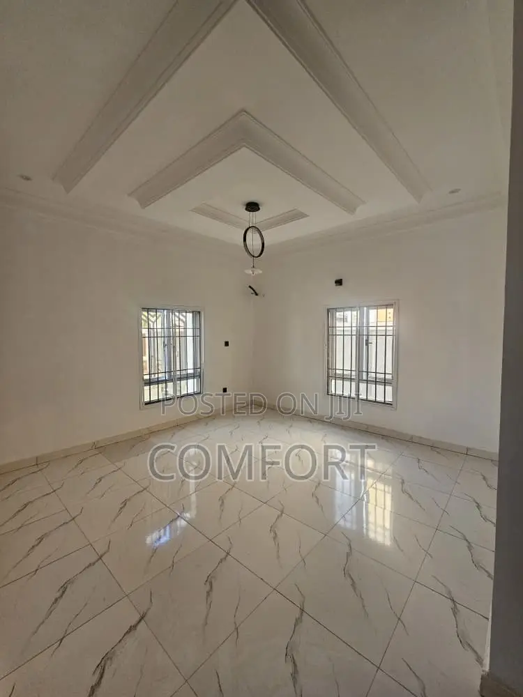 5bdrm House in Galadimawa for rent