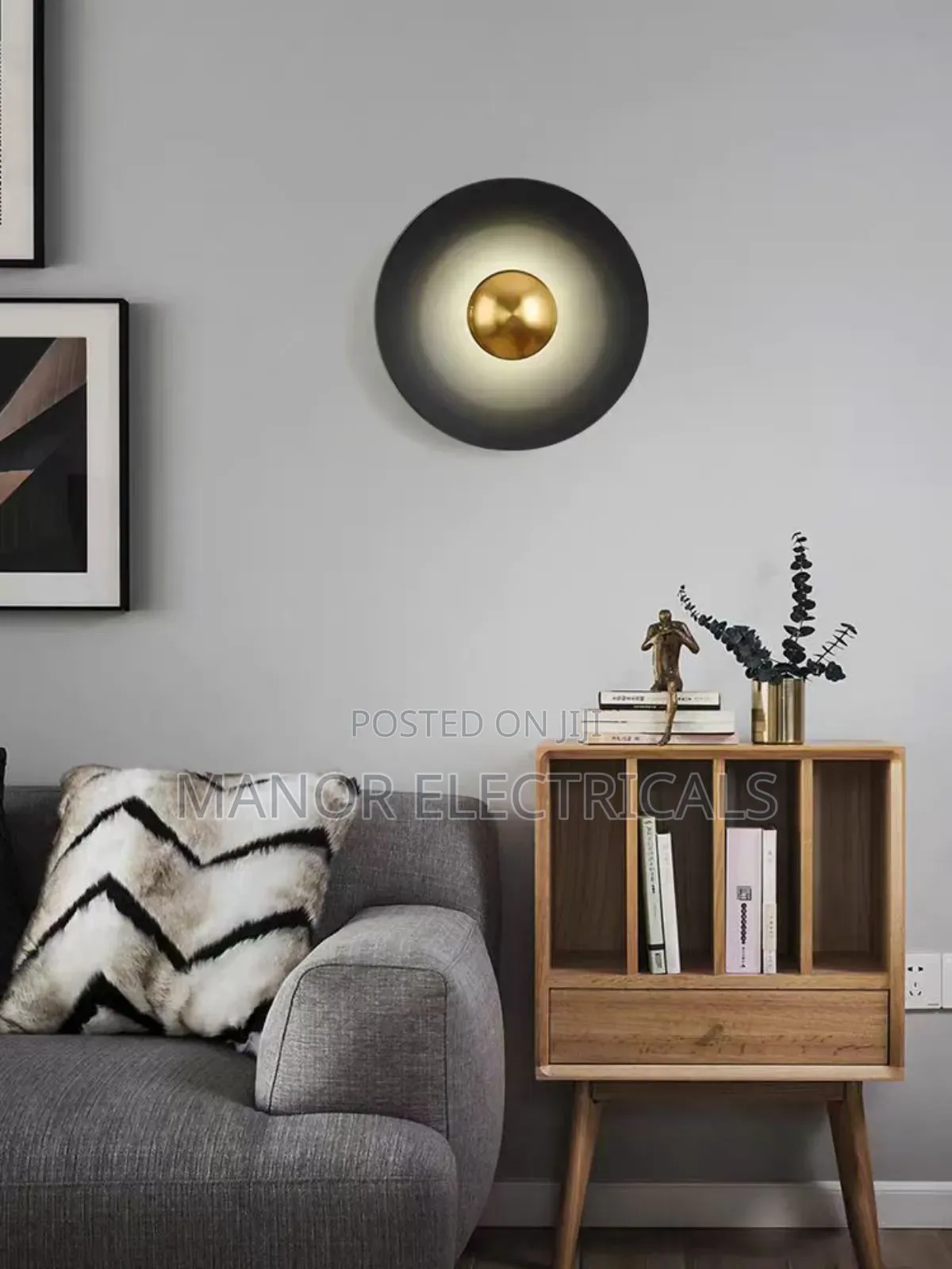Stylish New Design Wall Bracket Light – Modern Elegant