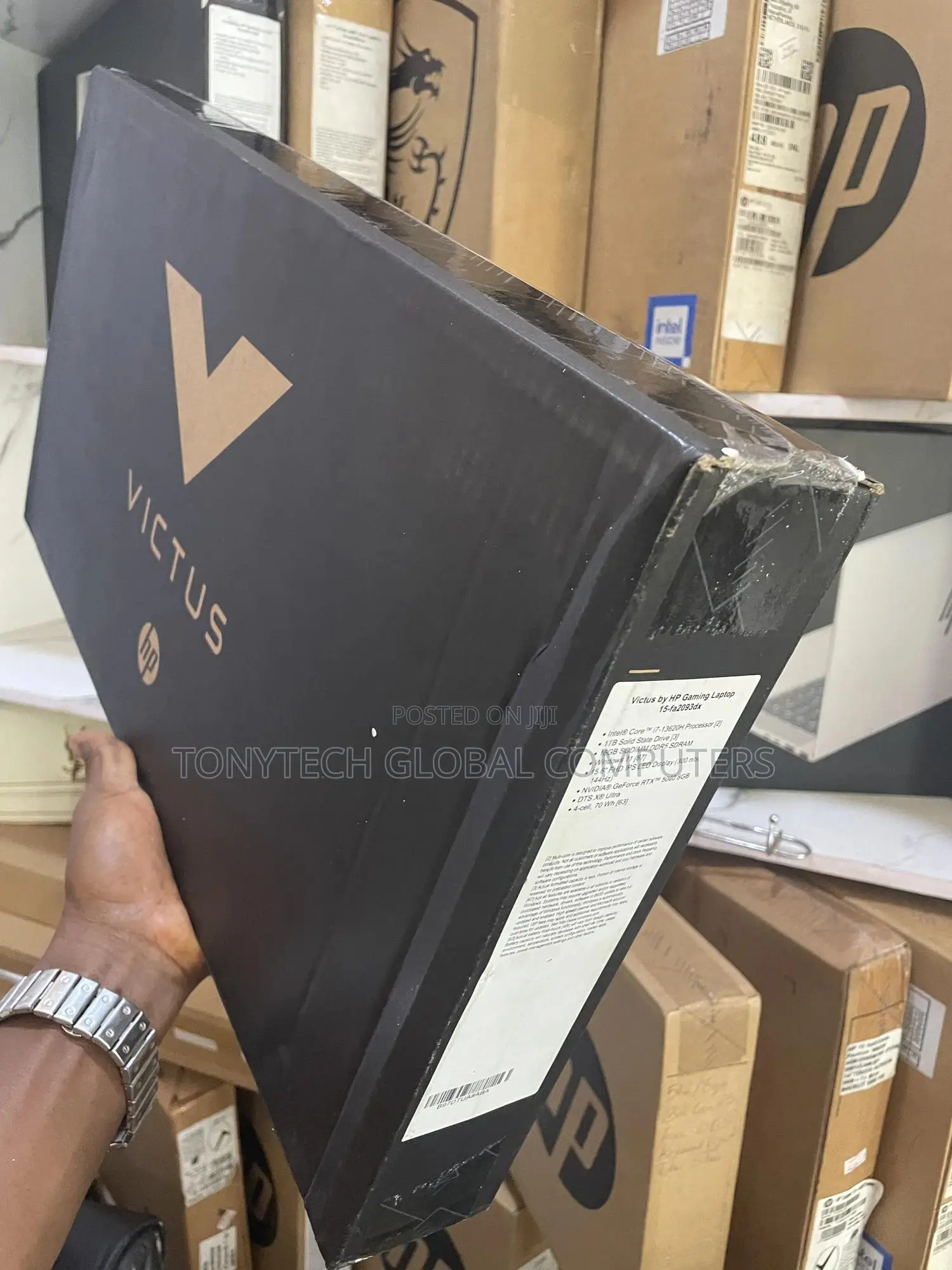 New Laptop HP Victus 15 16GB Intel Core i7 SSD 1T