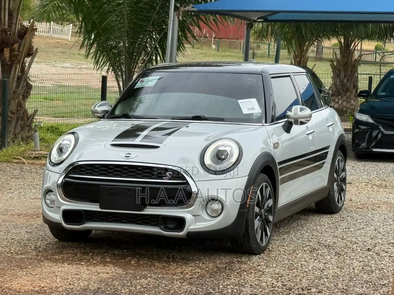 Mini Cooper 2016 Silver