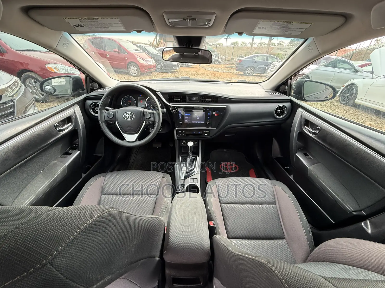 Toyota Corolla LE Eco (1.8L 4cyl 2A) 2018 Gray