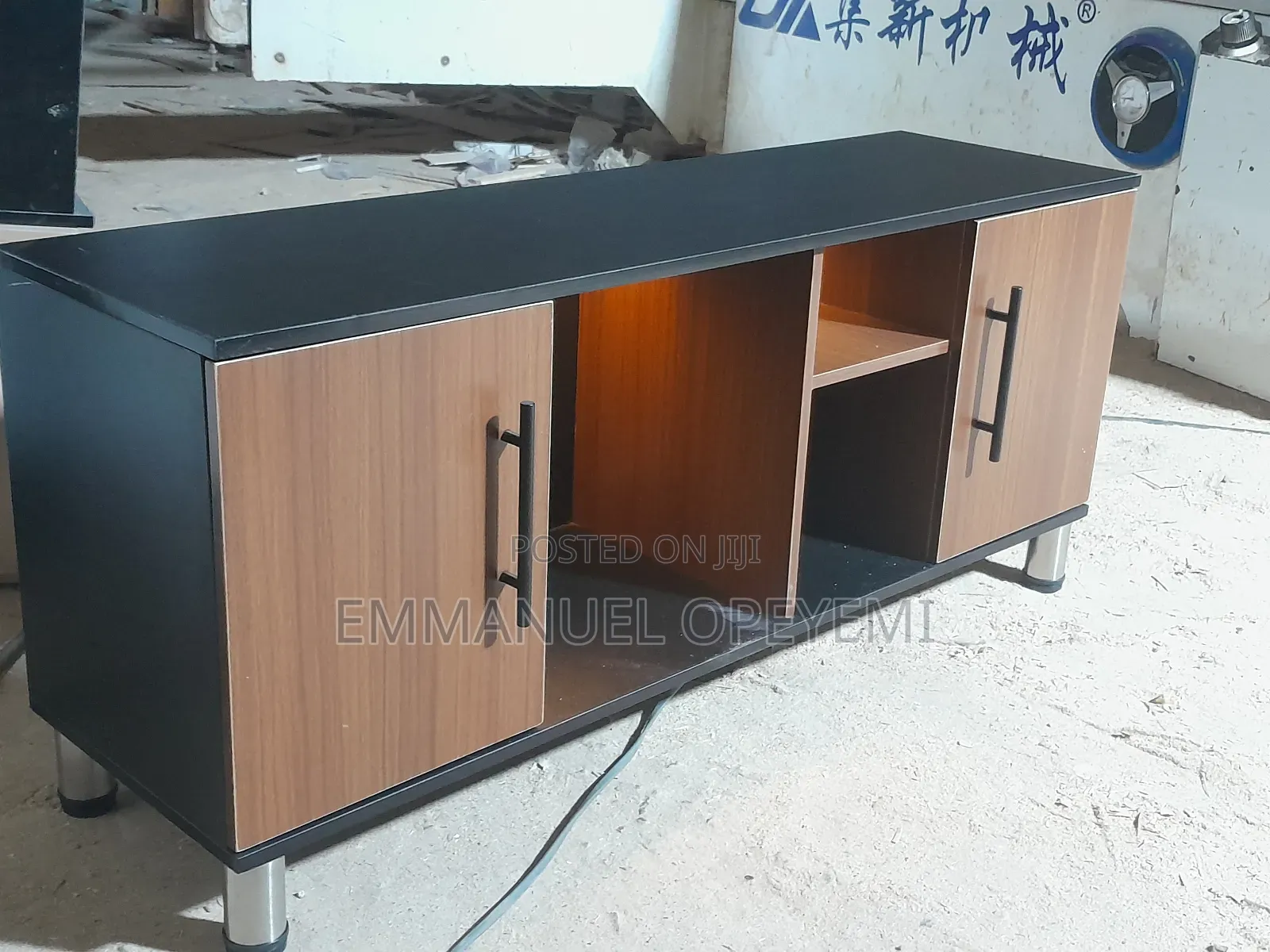 Tv Stand With Led Light Pure HDF Wood Not MDF Wood.