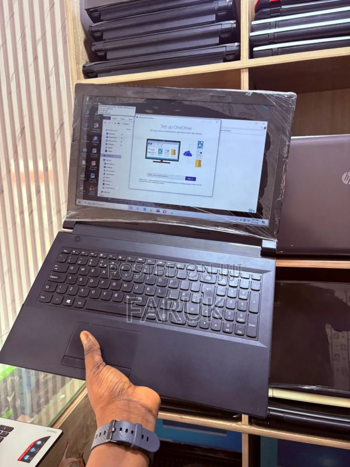 Laptop Lenovo ThinkPad A21m 4GB Intel Core i3 HDD 250GB