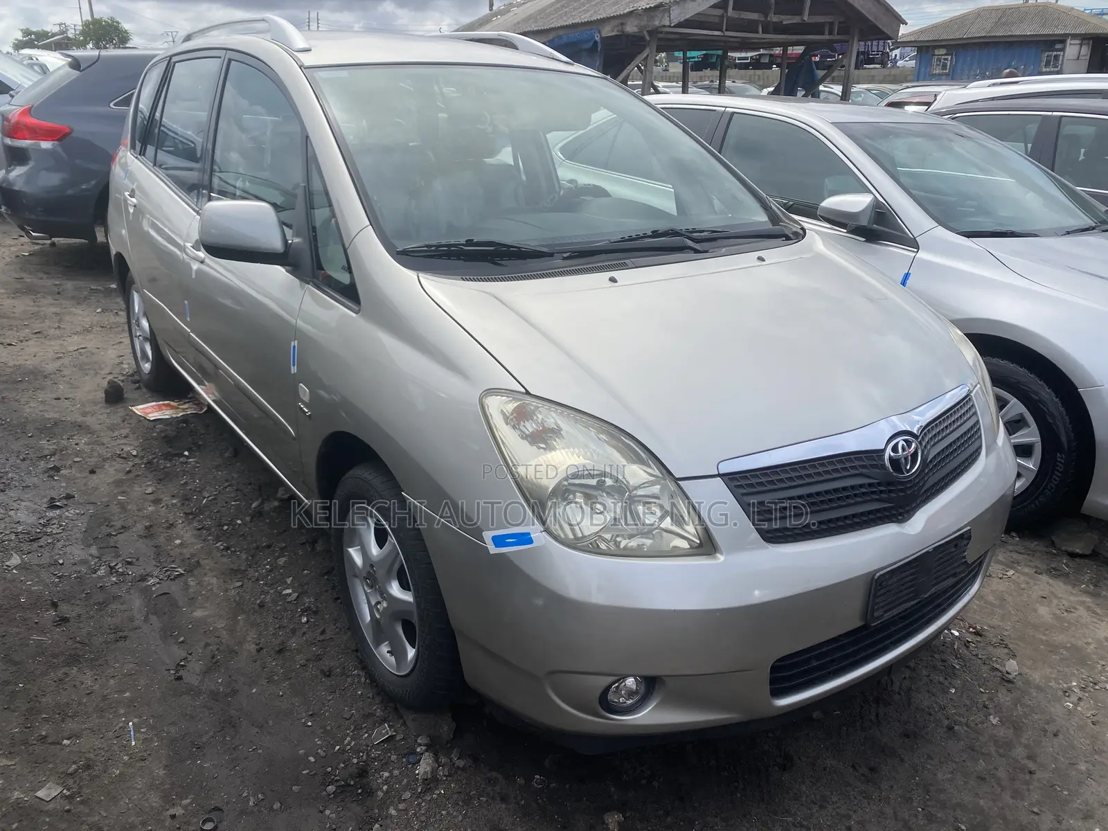 Toyota Corolla Verso 1.8 VVT-i Luna 2004 Silver