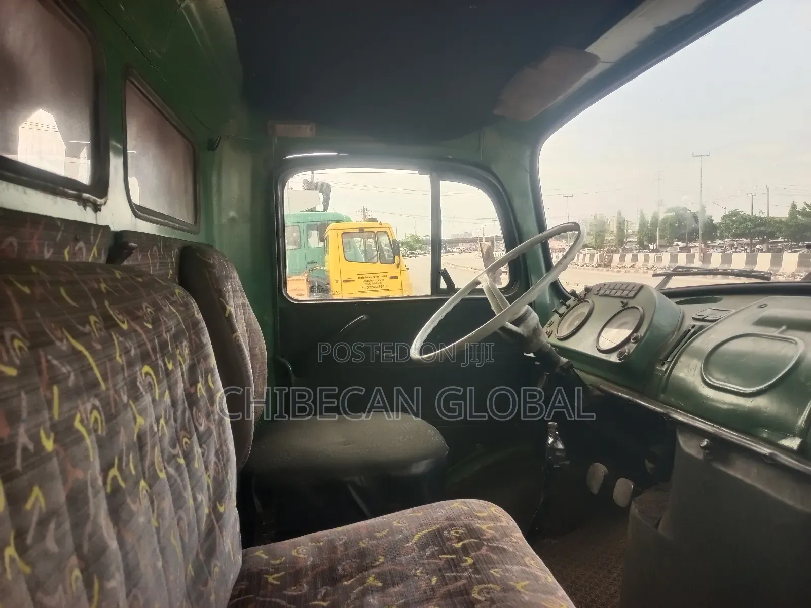 1513 Truck With 6 Tyres, 10 Bolts,(Foreign Used)