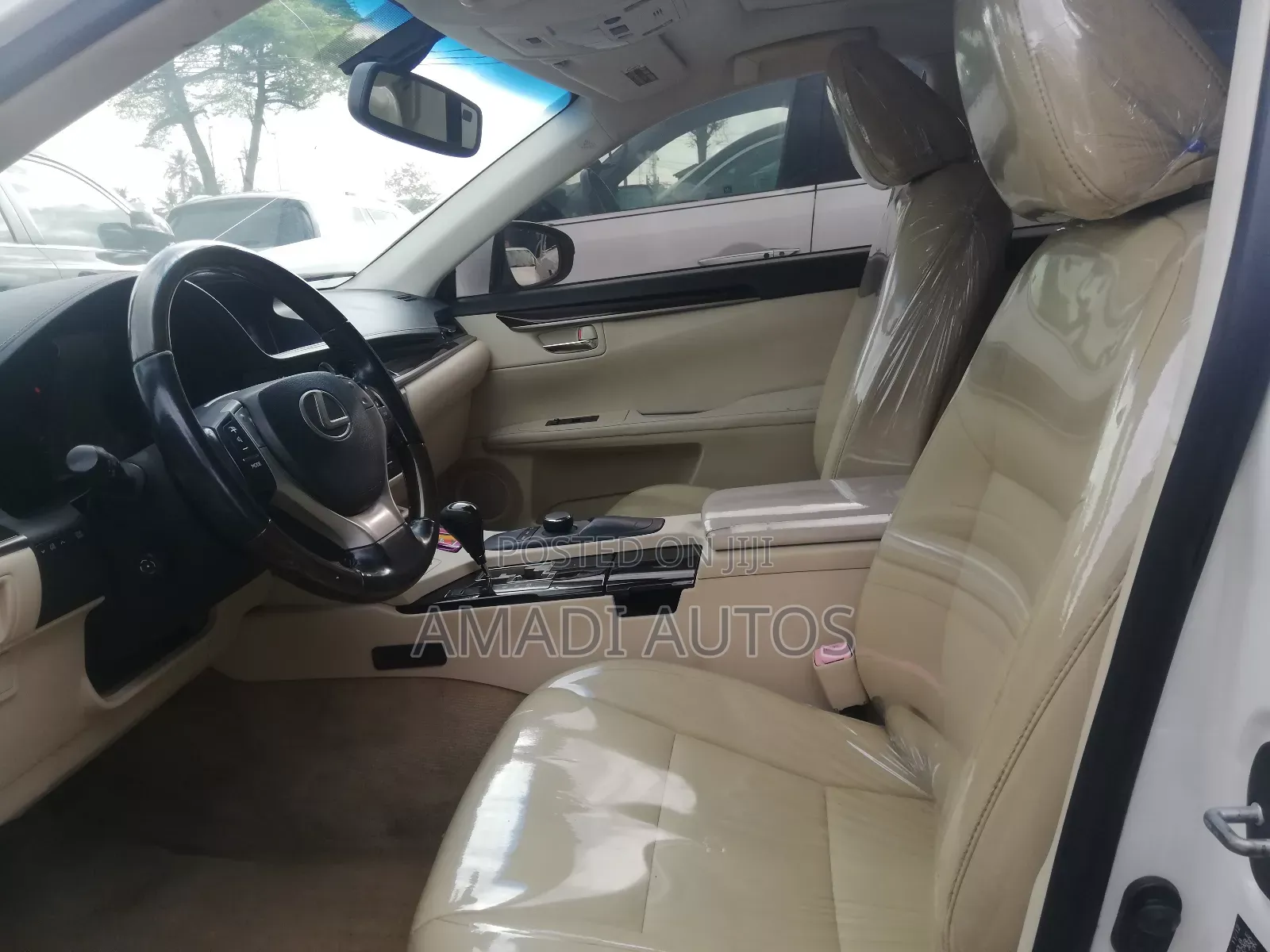 Lexus ES 350 FWD 2013 White