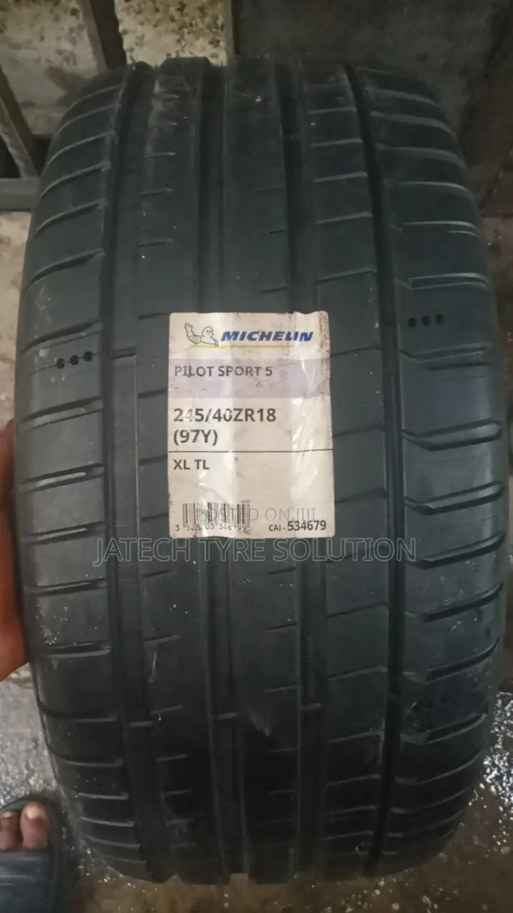 245/40/18 Michelin Brand