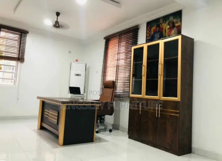 Foreign 1.6 Meter Office Table and Book Shelf