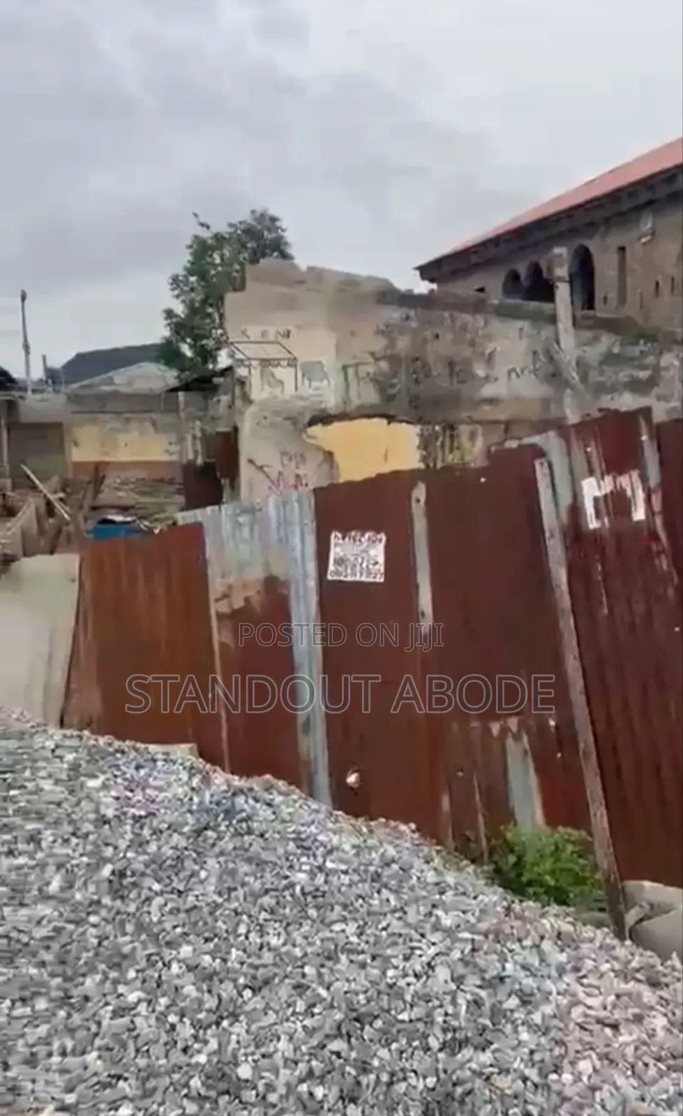Half Plot of Land Urgently for Sale in Egbeda