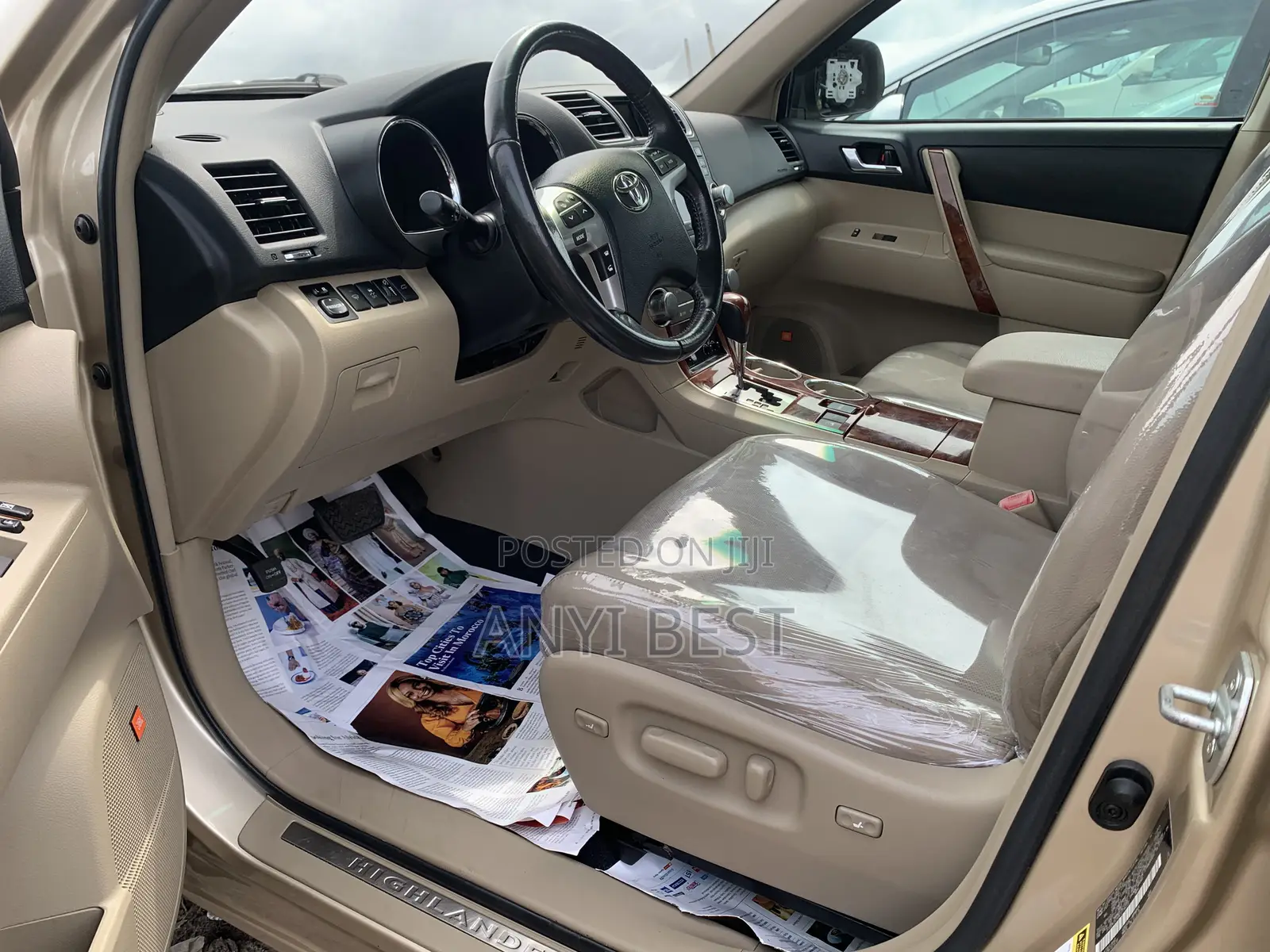 Toyota Highlander 2013 Gold