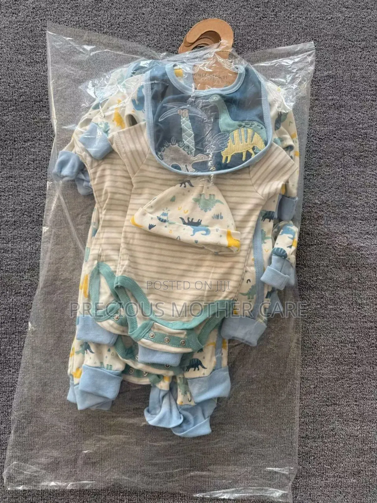 Baby Clothes Set 5 Pics