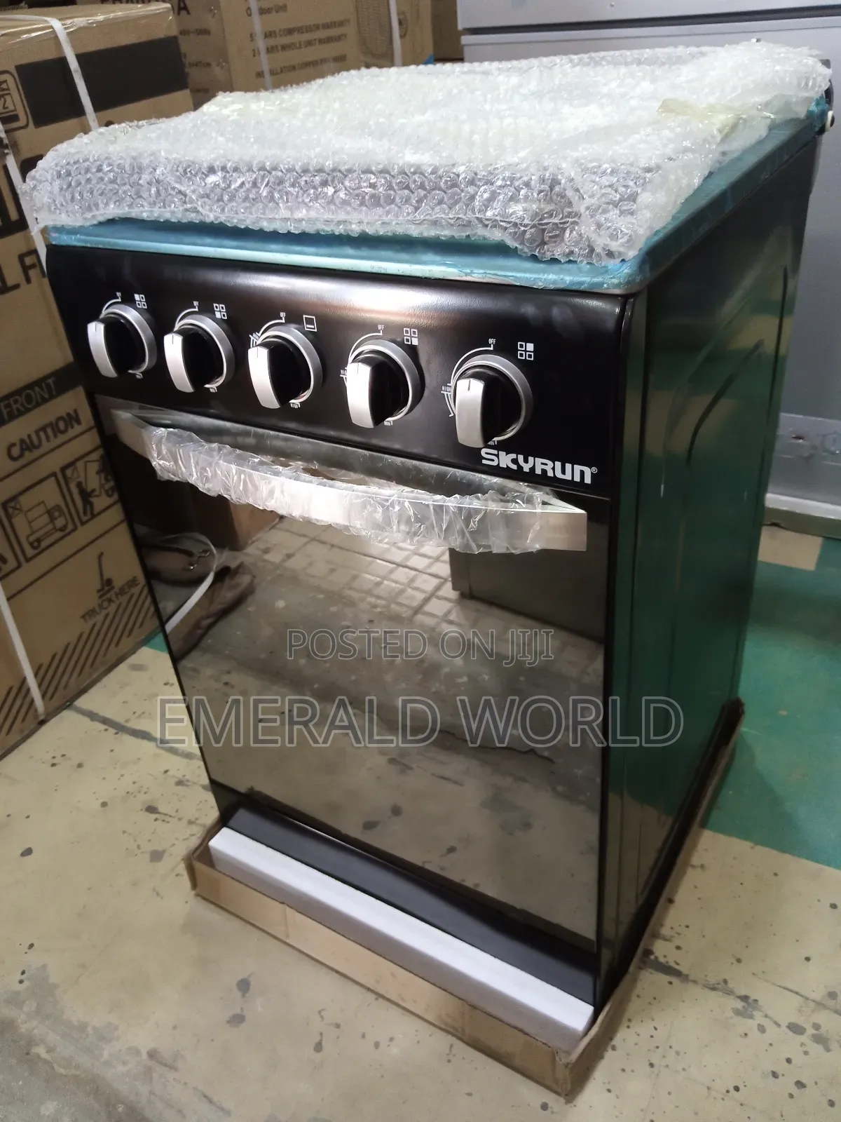 Skyrun (4+0) Standing Gas Cooker