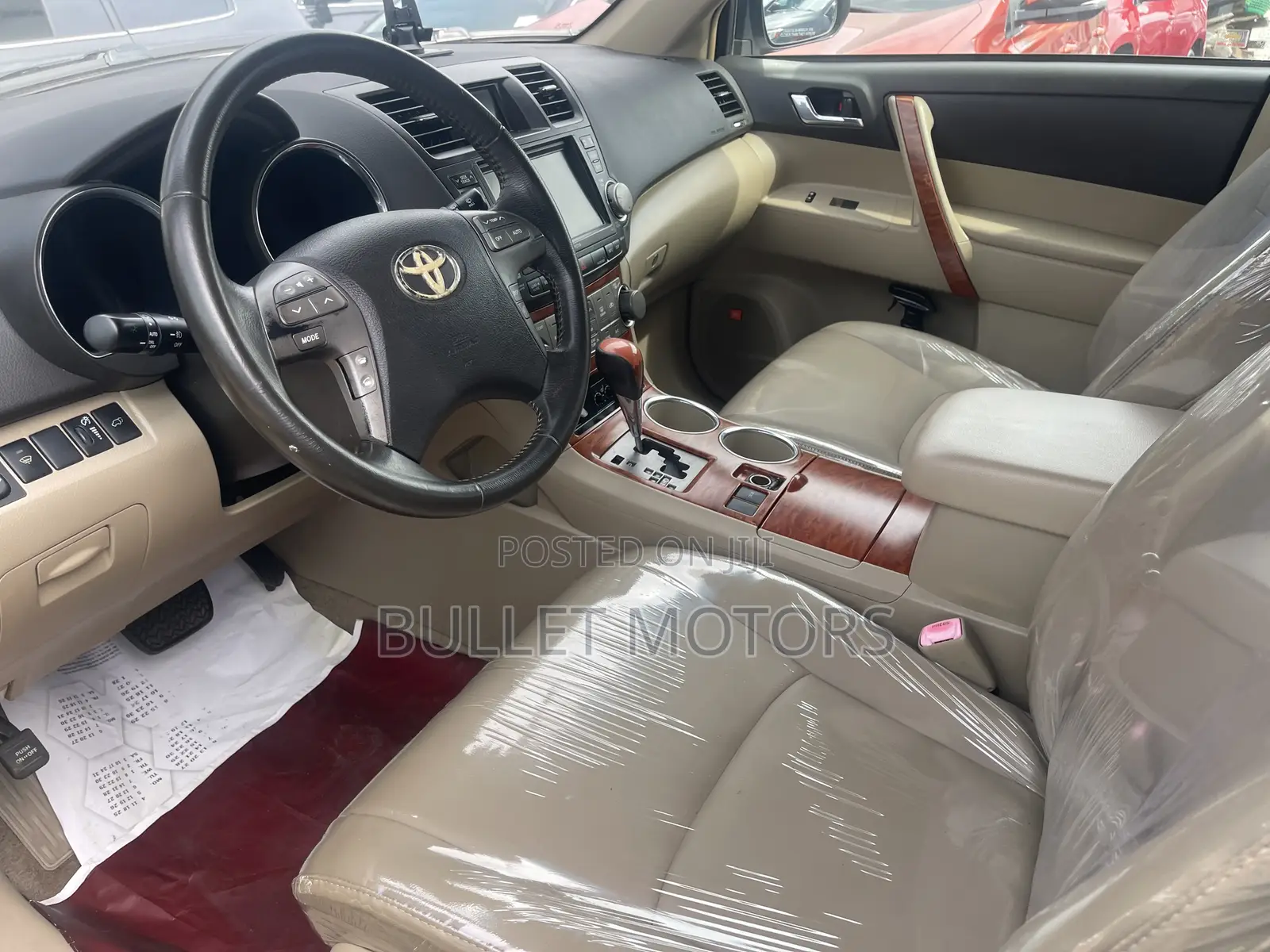 Toyota Highlander Limited 2010 White