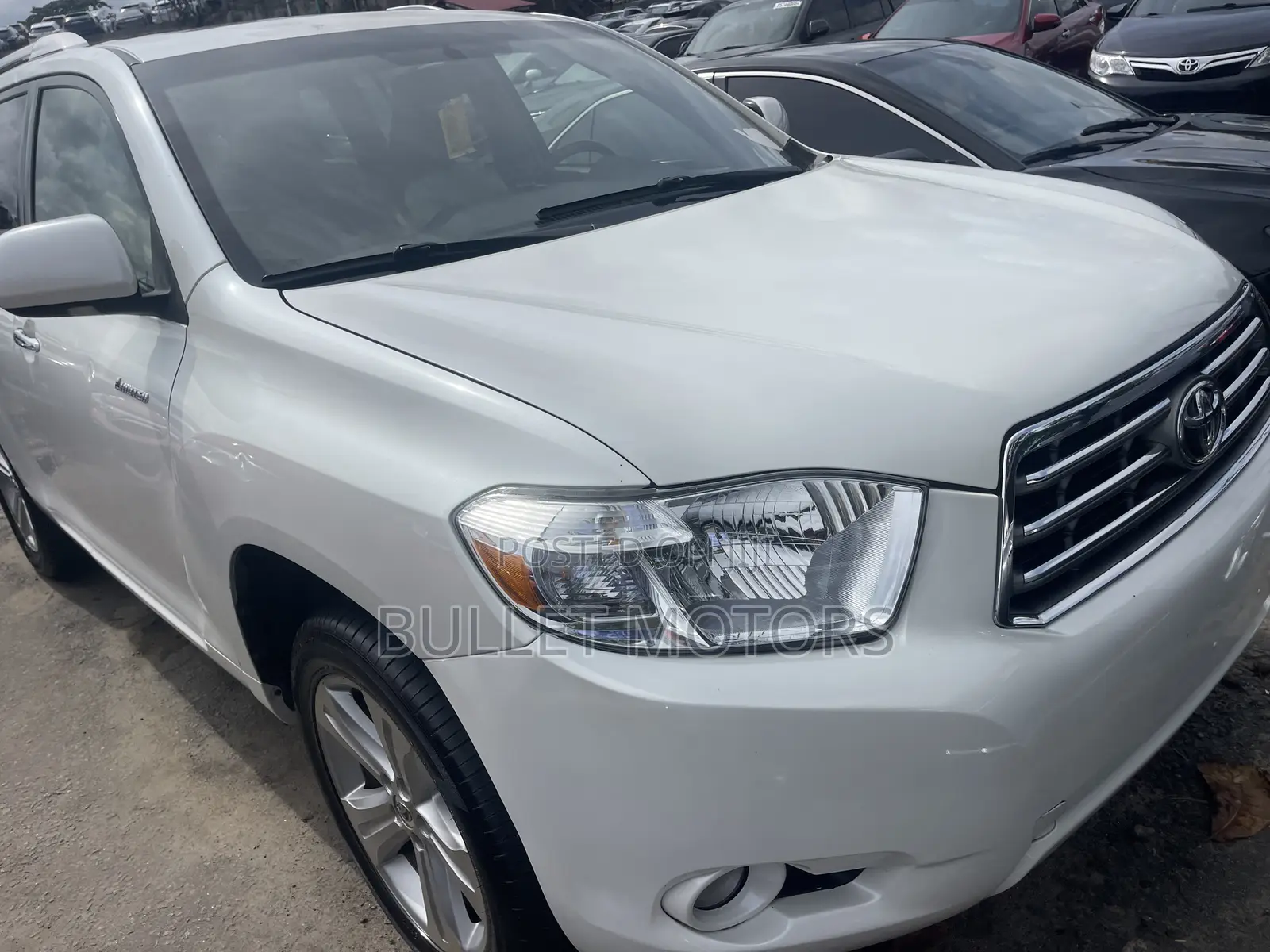 Toyota Highlander Limited 2010 White