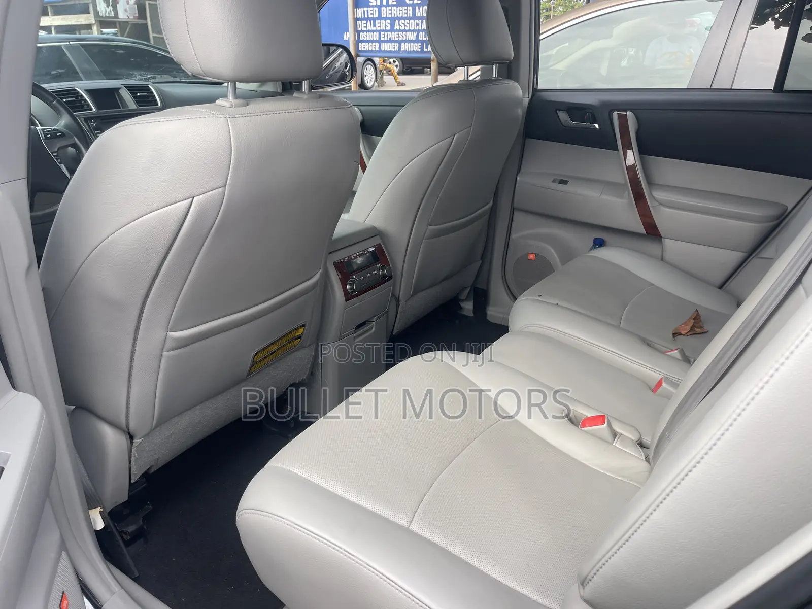 Toyota Highlander Limited 3.5l 4WD 2013 Gray