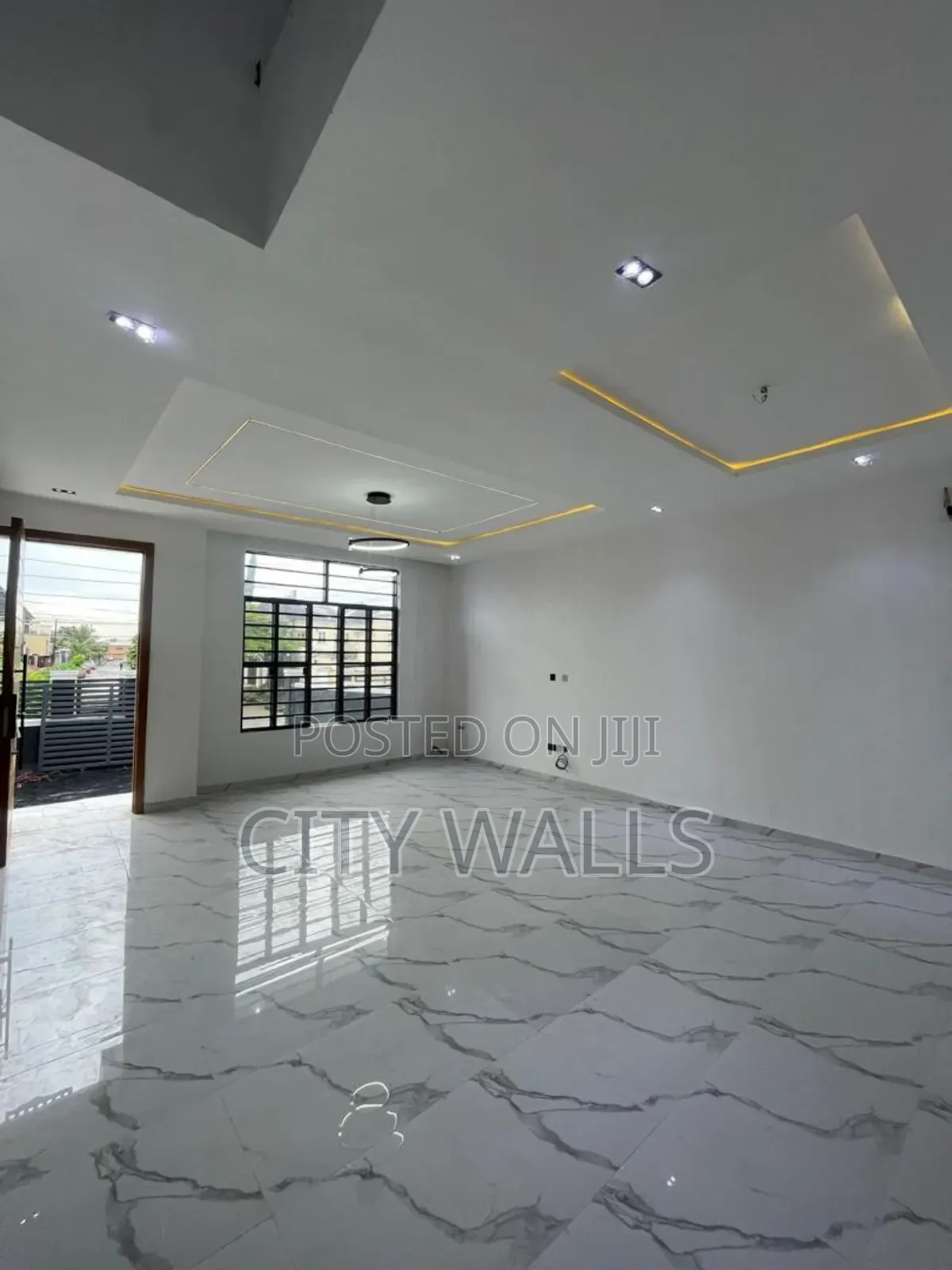 4bdrm Duplex in Idado for rent