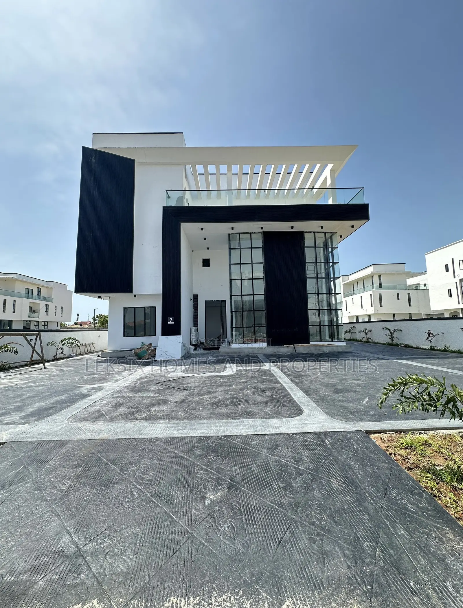 7bdrm Mansion in A Well Secured, Ikate for sale