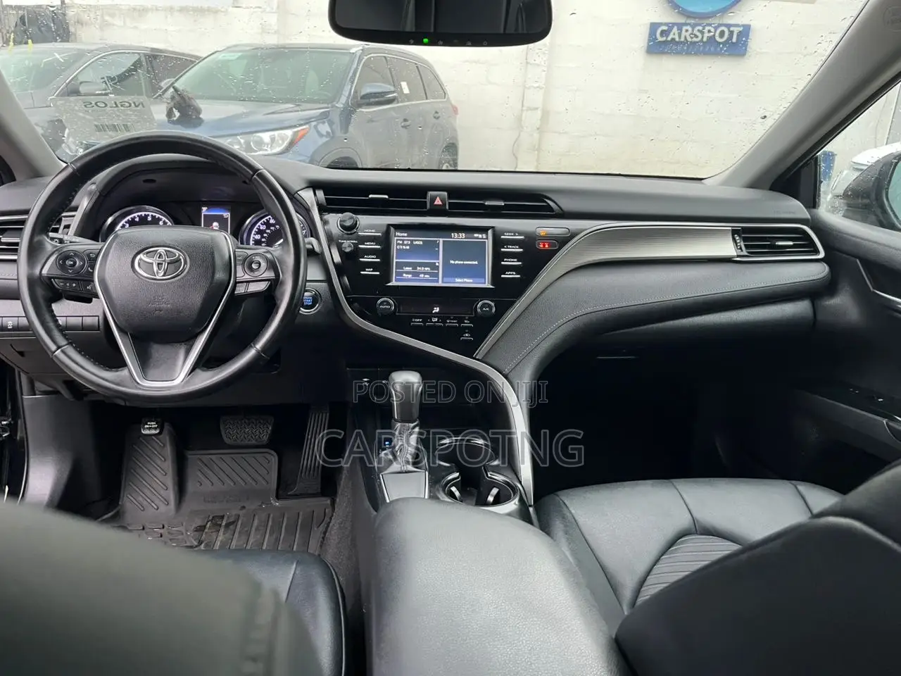 Toyota Camry SE (2.5L 4cyl 8A) 2019 Black