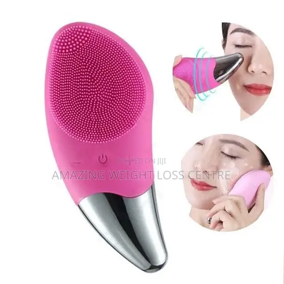 Vibrating Waterproof Facial Cleansing Brush