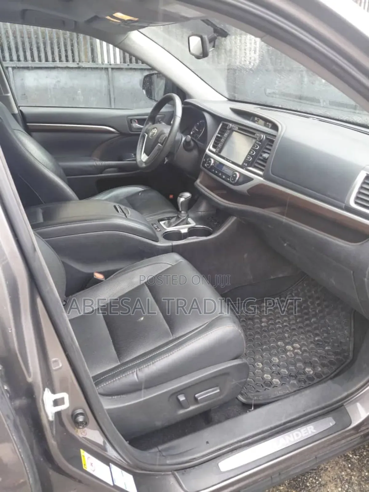 Toyota Highlander Limited V6 4x4 (3.5L 6cyl 6A) 2016 Gray