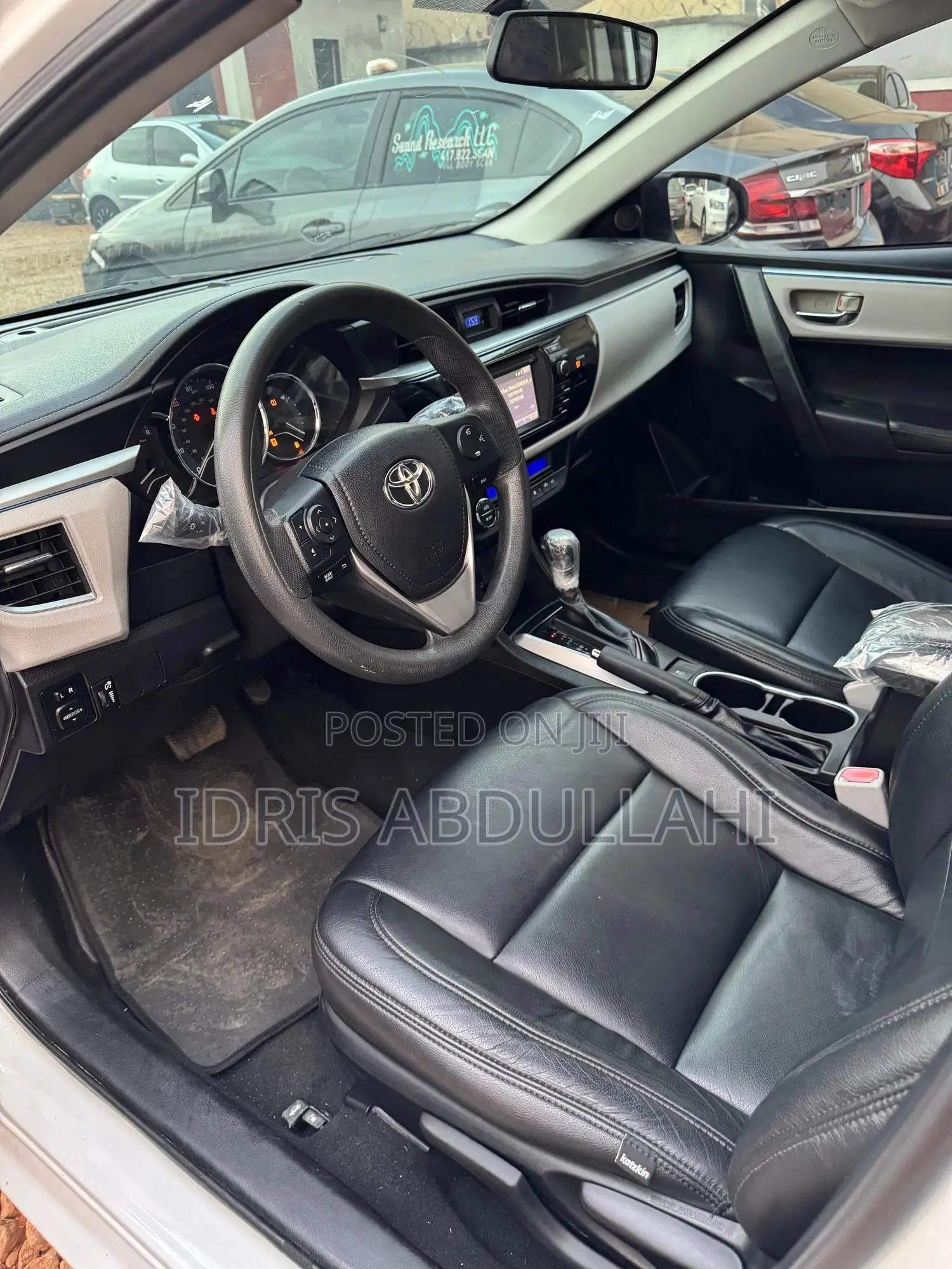 Toyota Corolla 2015 White