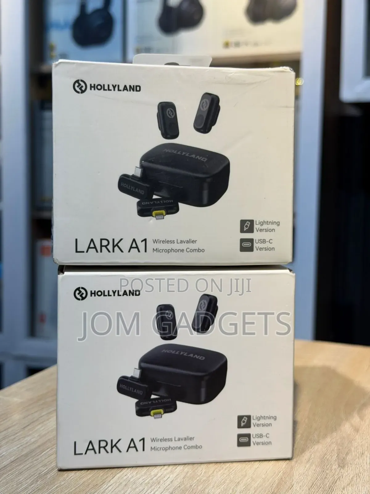 Hollyland Lark A1 Wireless Lavalier Microphone Audio for Smartphones