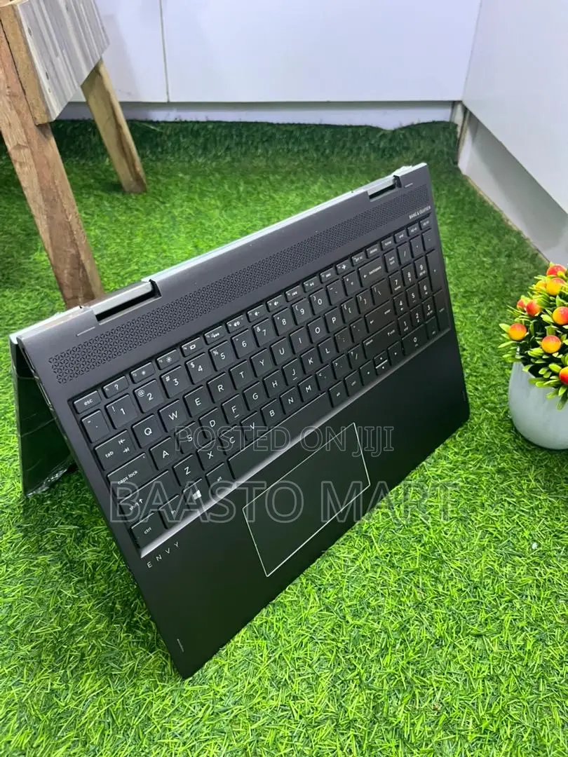 Laptop HP Envy 15 8GB AMD Ryzen 9 HDD+SSD 1T