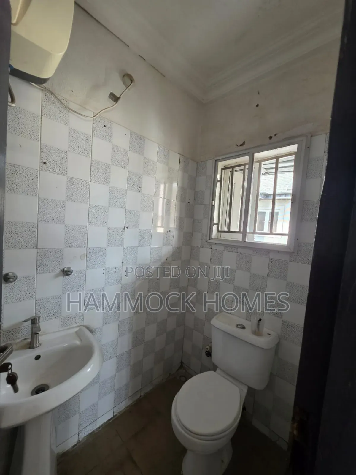 3bdrm Block of Flats in Carlton Gate Gra, Akobo for rent