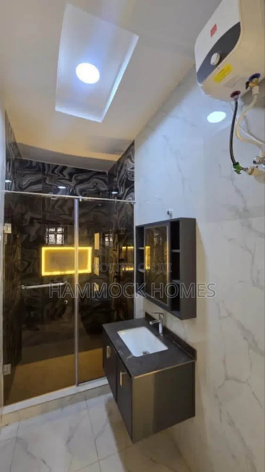 Furnished 3bdrm Bungalow in Opeodu Estate., Akobo for sale