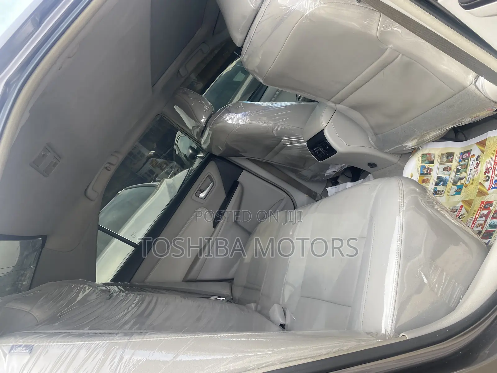 Toyota Camry XLE 4dr Sedan (2.5L 4cyl 6A) 2017 Gray