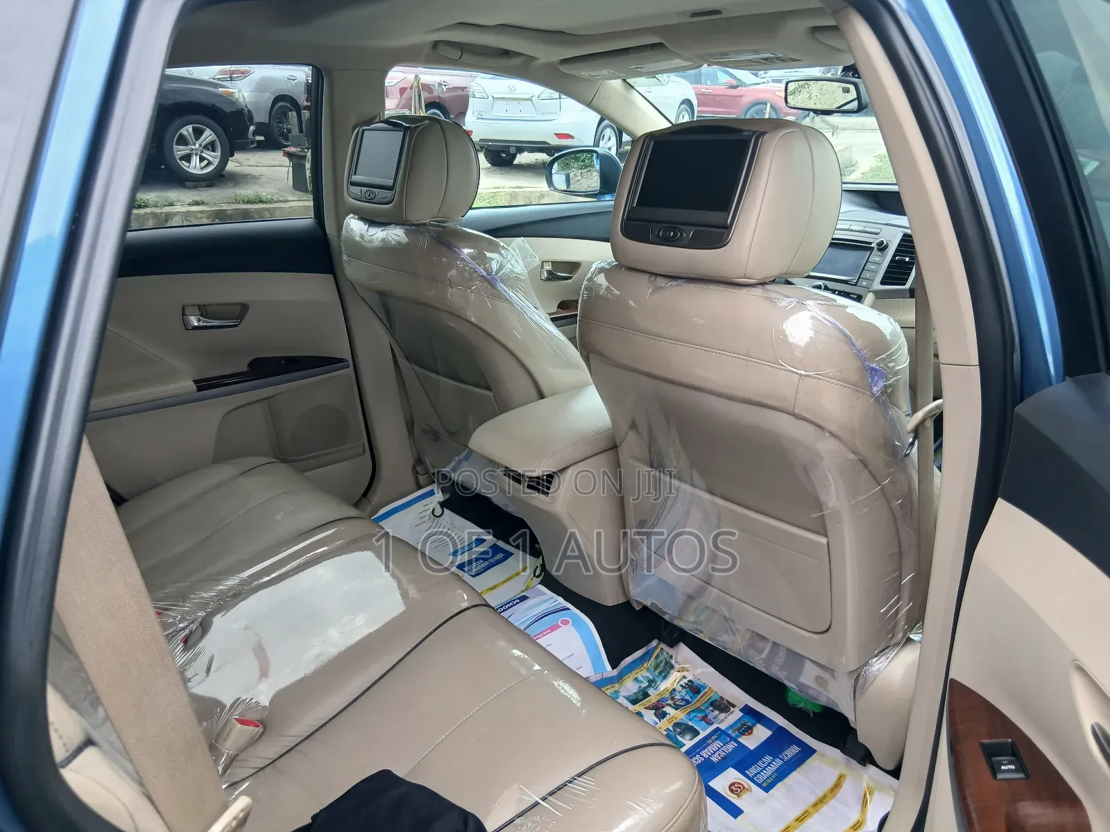 Toyota Venza XLE 2010 Blue