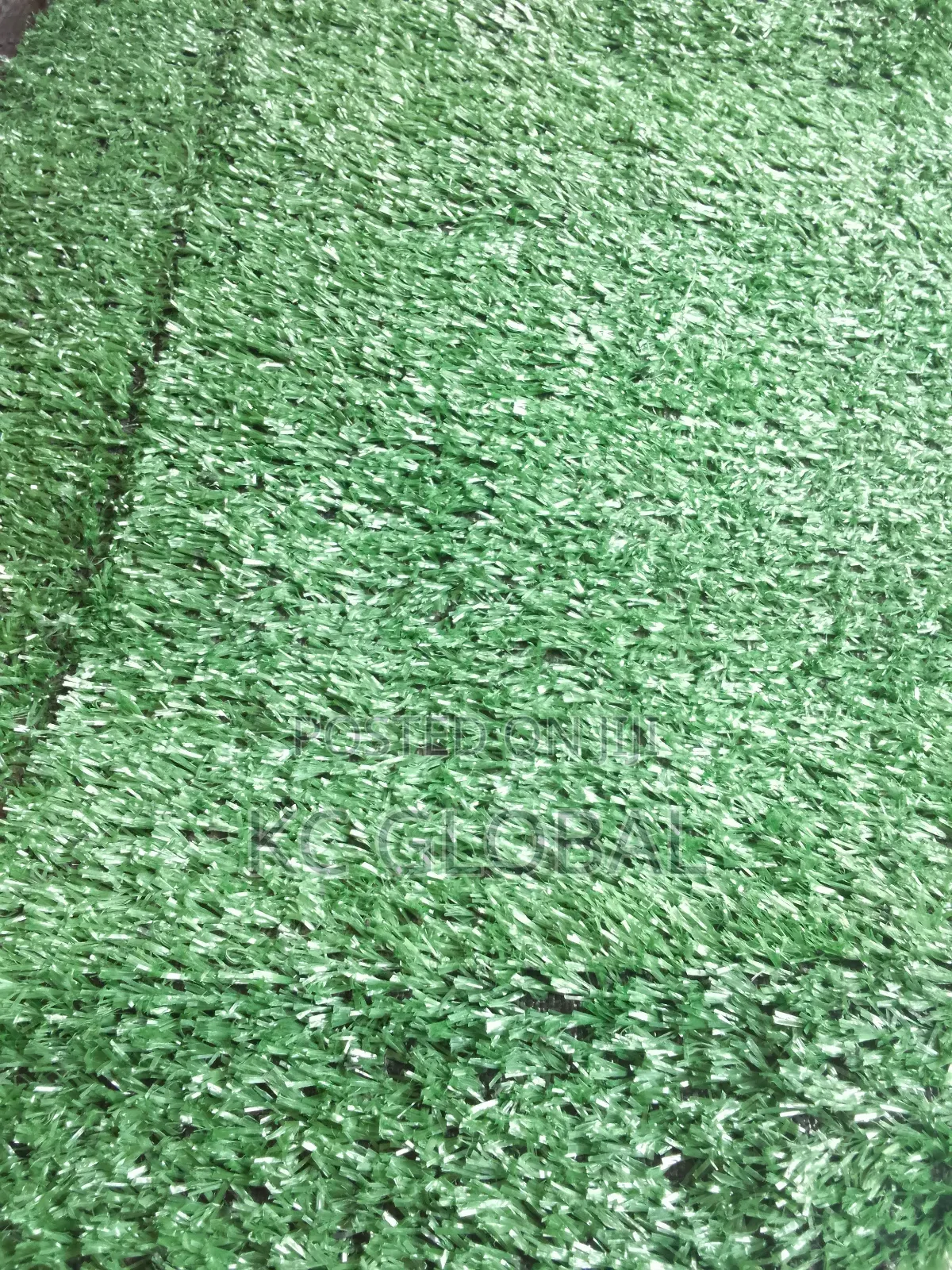 Artificial Grass. High Quality , Available in All Sizes and Colors