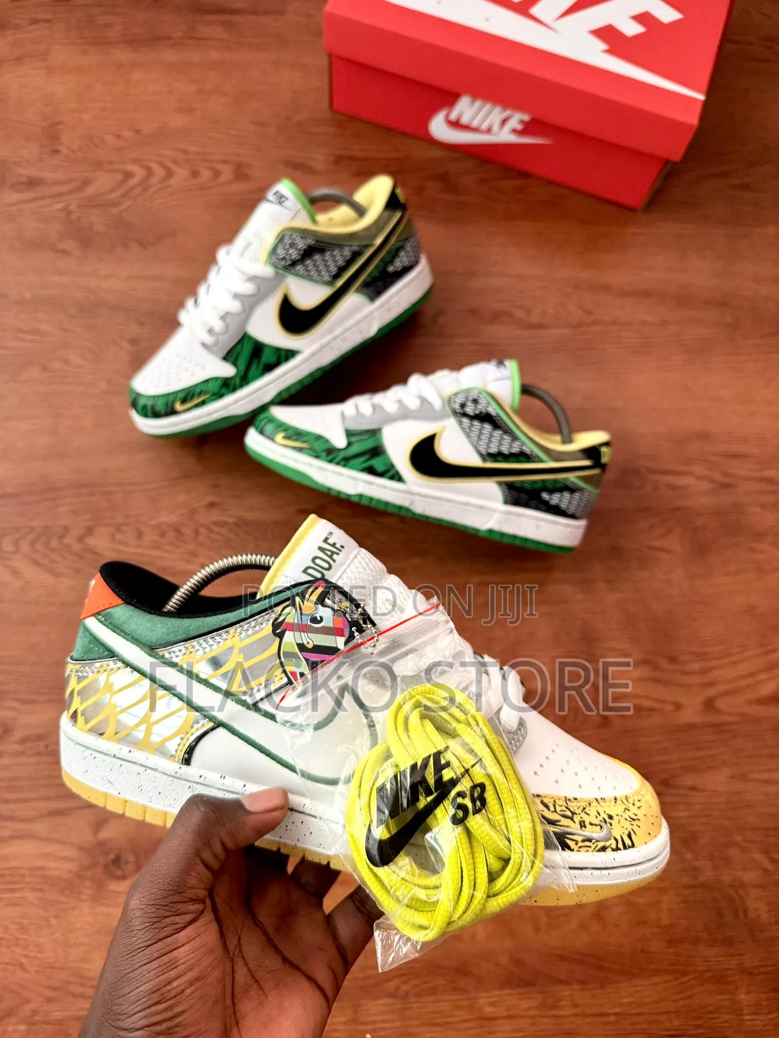 Original Nike Sb Dunk Low What the Ducks Sneakers