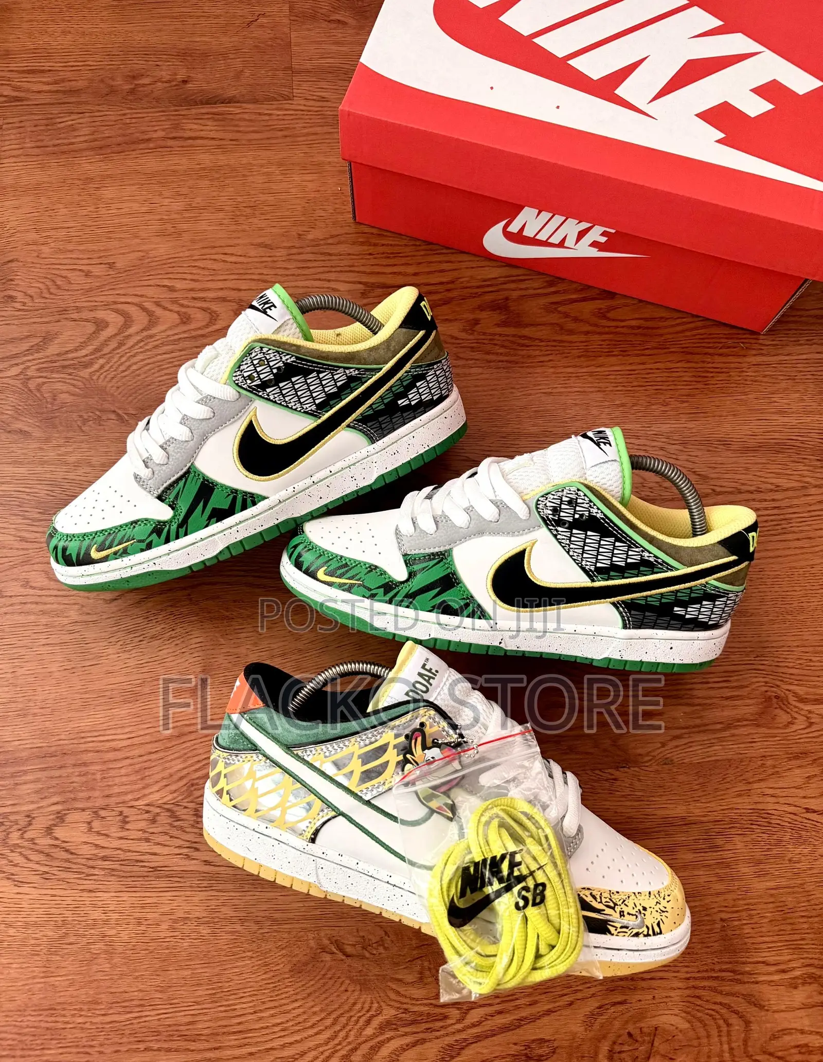 Original Nike Sb Dunk Low What the Ducks Sneakers