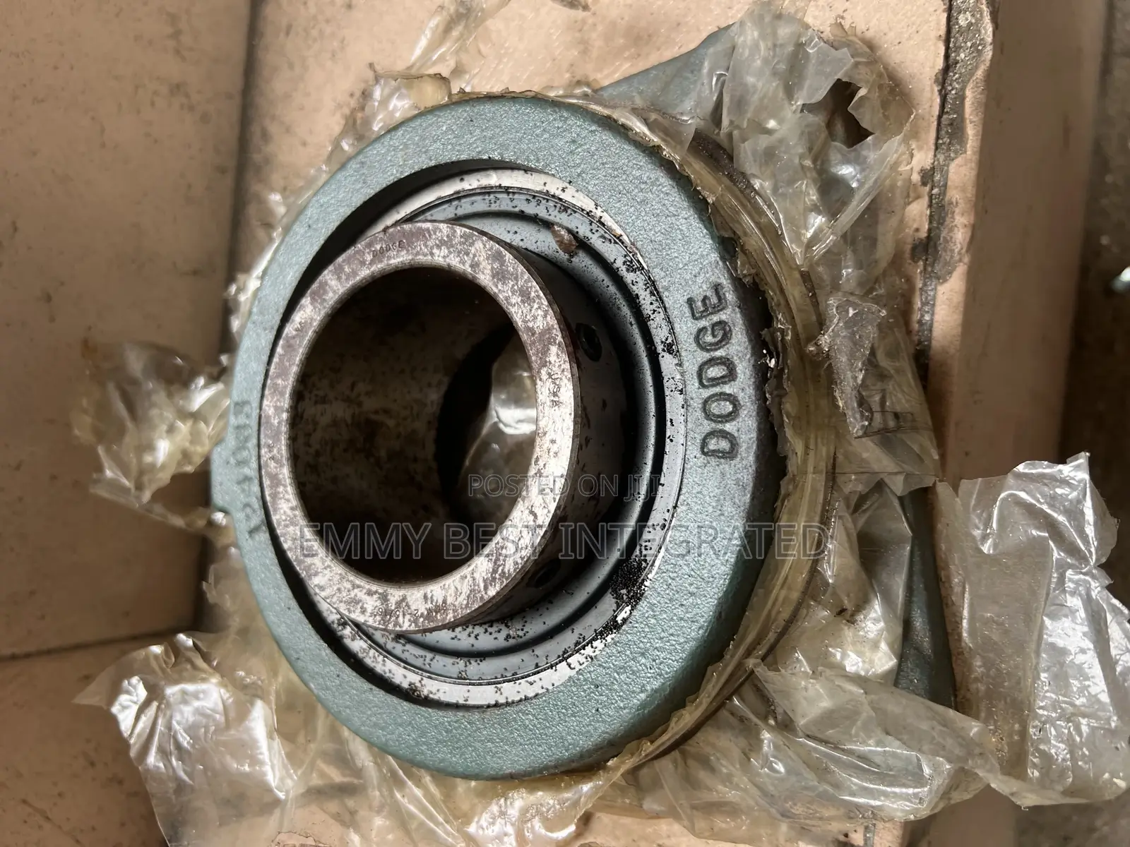 Standard Duty 2-Bolt Flange-Mount Bearing
