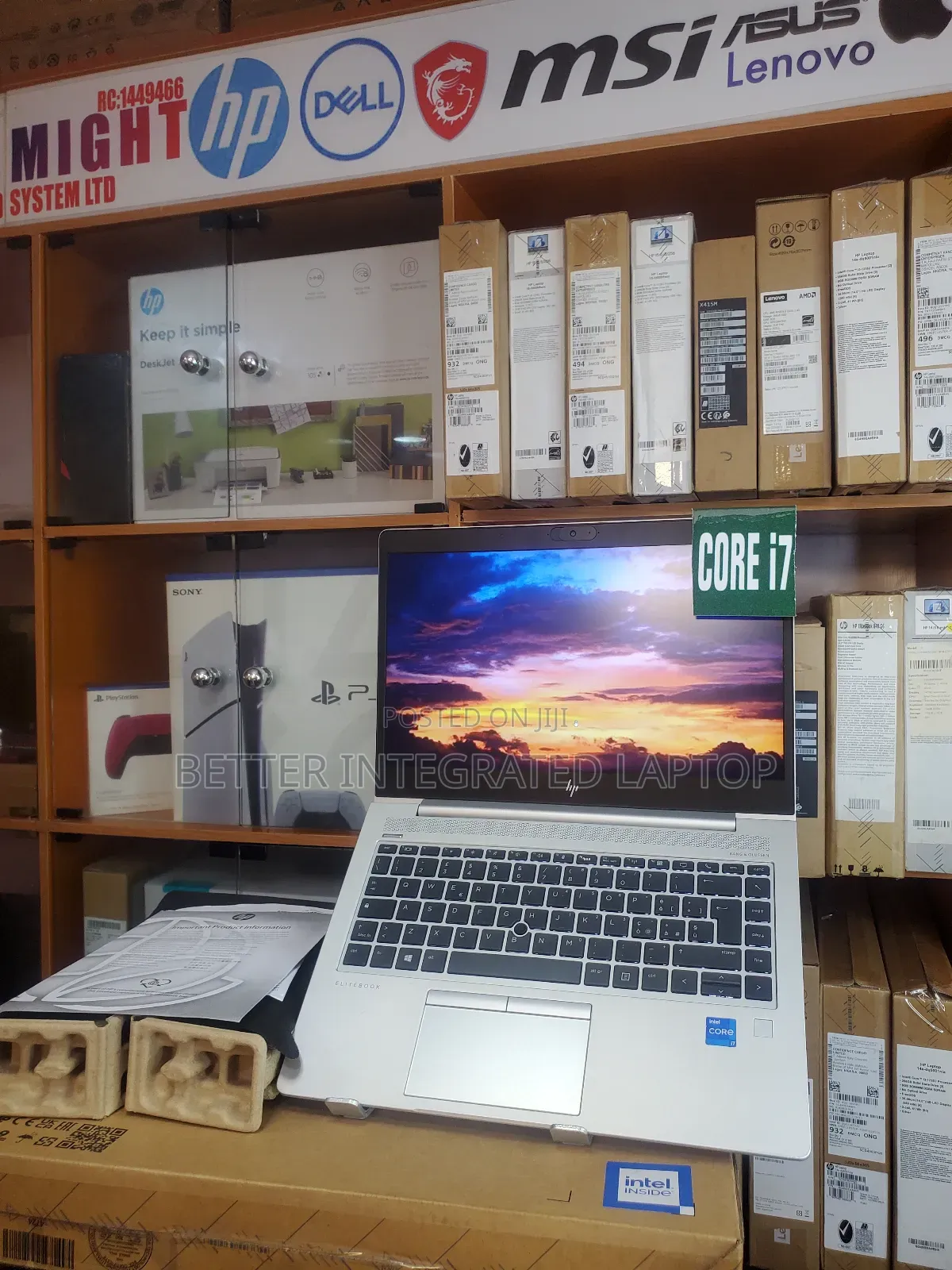 New Laptop HP EliteBook 830 G5 16GB Intel Core 7 SSD 256GB