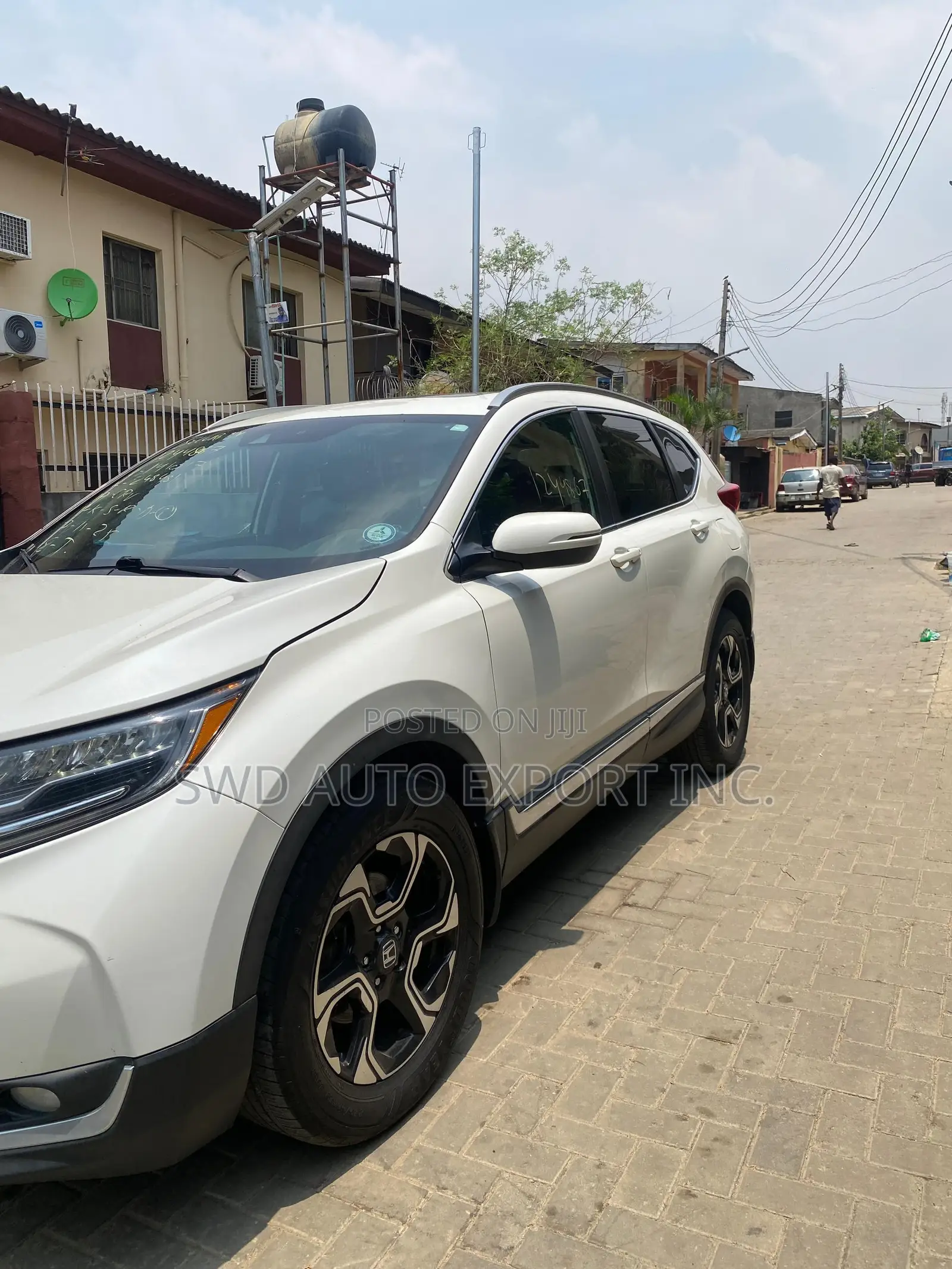Honda CR-V Touring 4dr SUV AWD (1.5L 4cyl CVT) 2017 White