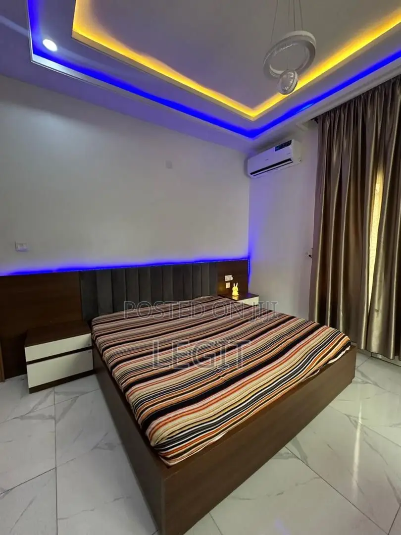 4bdrm Penthouse in Lugbe District for sale
