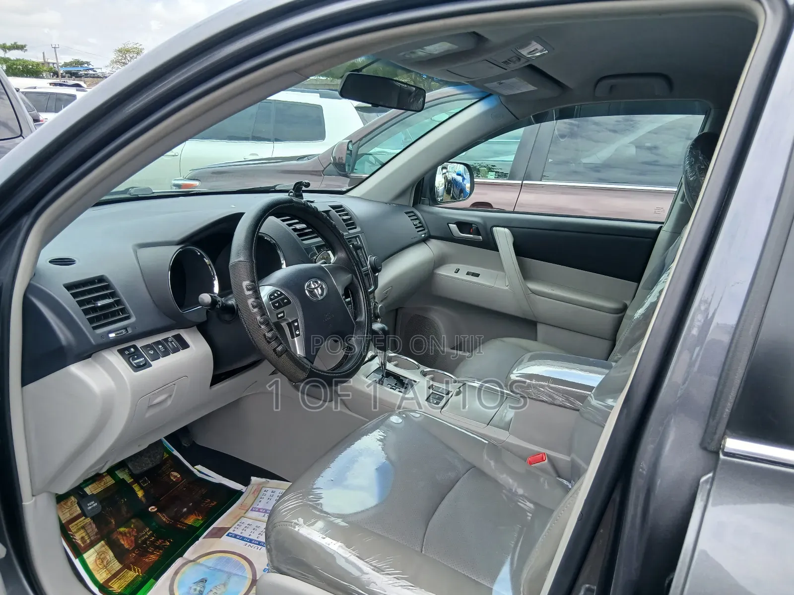 Toyota Highlander Limited 3.5l 4WD 2013 Gray