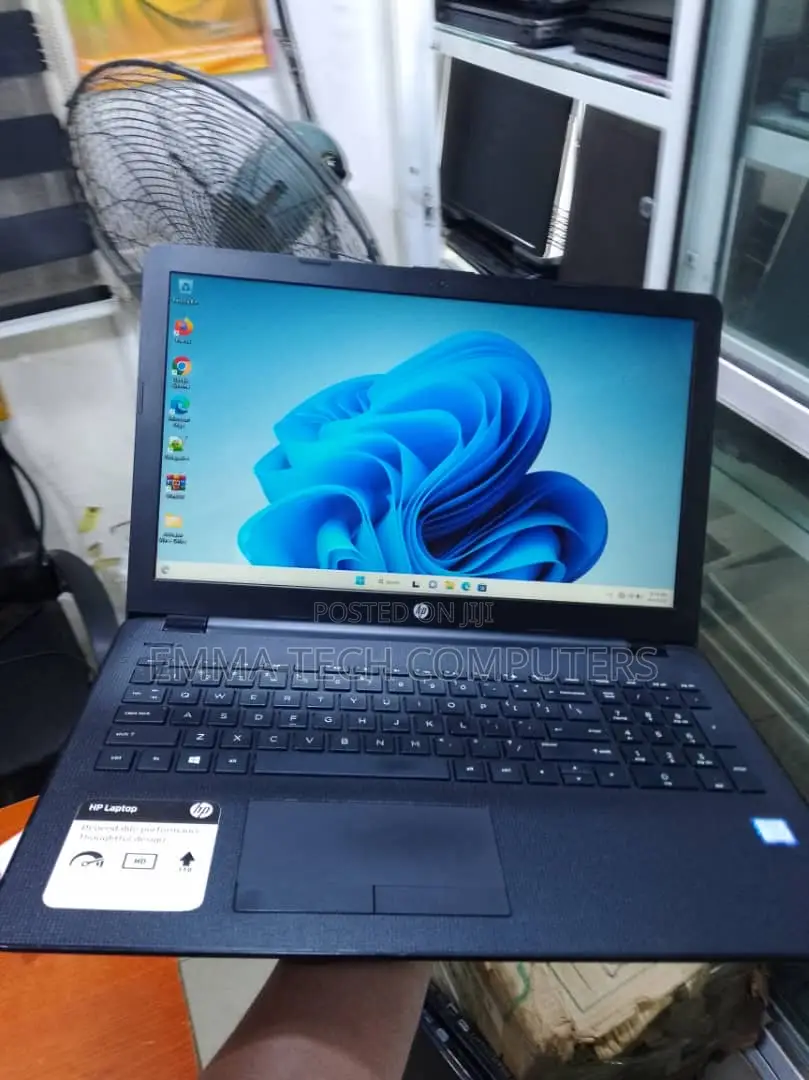 Laptop HP 15-da3007nia 8GB Intel Core i5 SSD 128GB