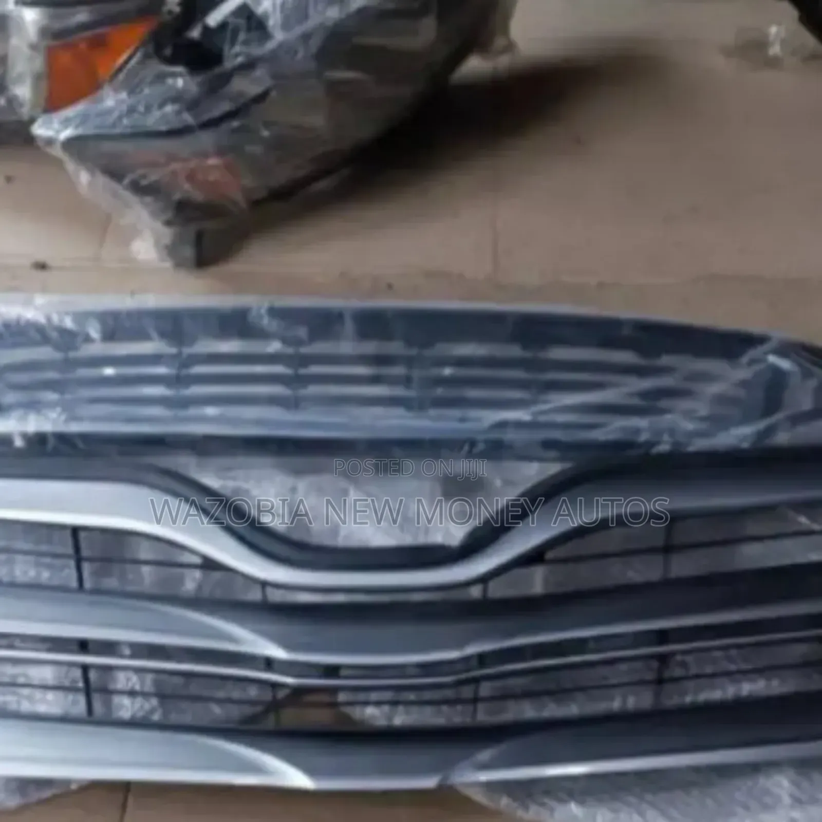 Front & Down Grill Toyota Venza 2015 Model