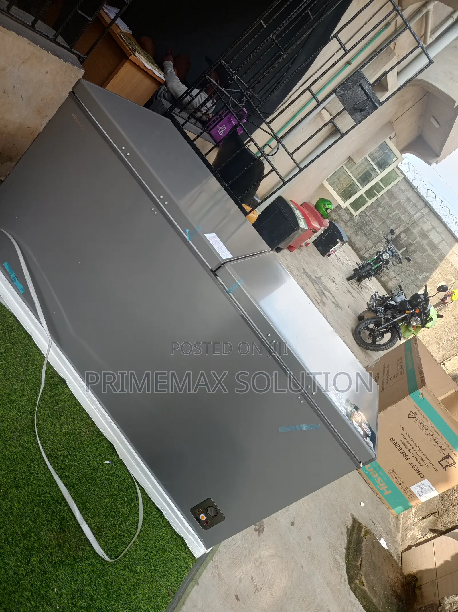 Hisense Fc 66dd 500 Liters Double Door Glass Freezer