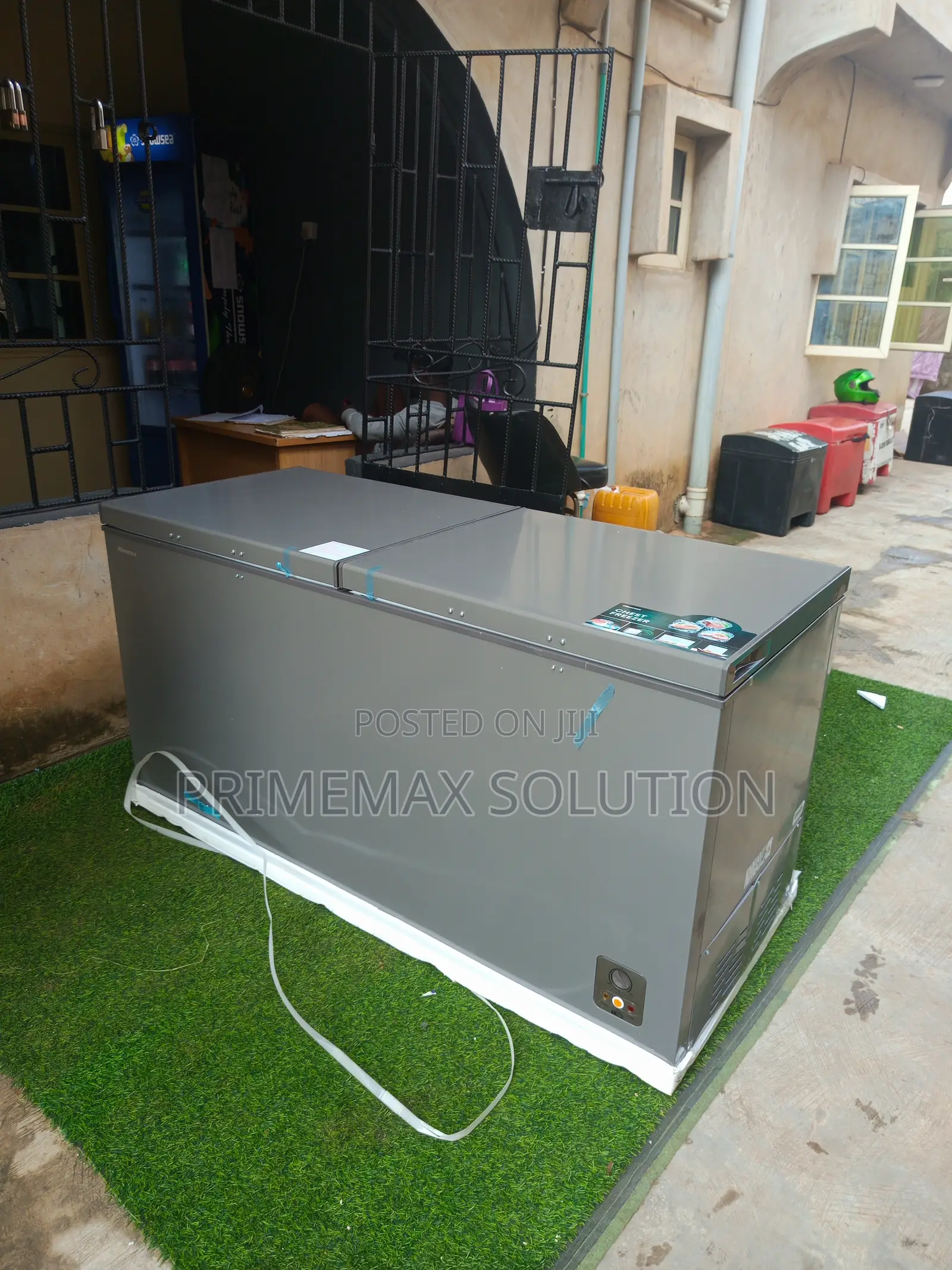 Hisense 500l Silver Double Door Chest Freezer – Energy Saving