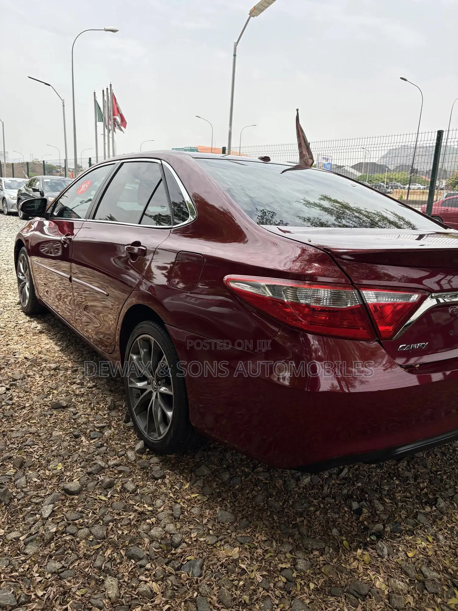 Toyota Camry XSE 4dr Sedan (3.5L 6cyl 6A) 2015 Maroon