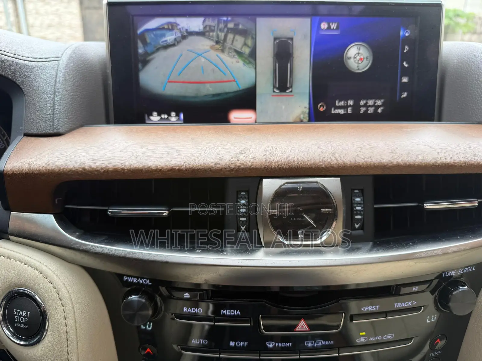 Lexus LX 570 AWD 2017 Black