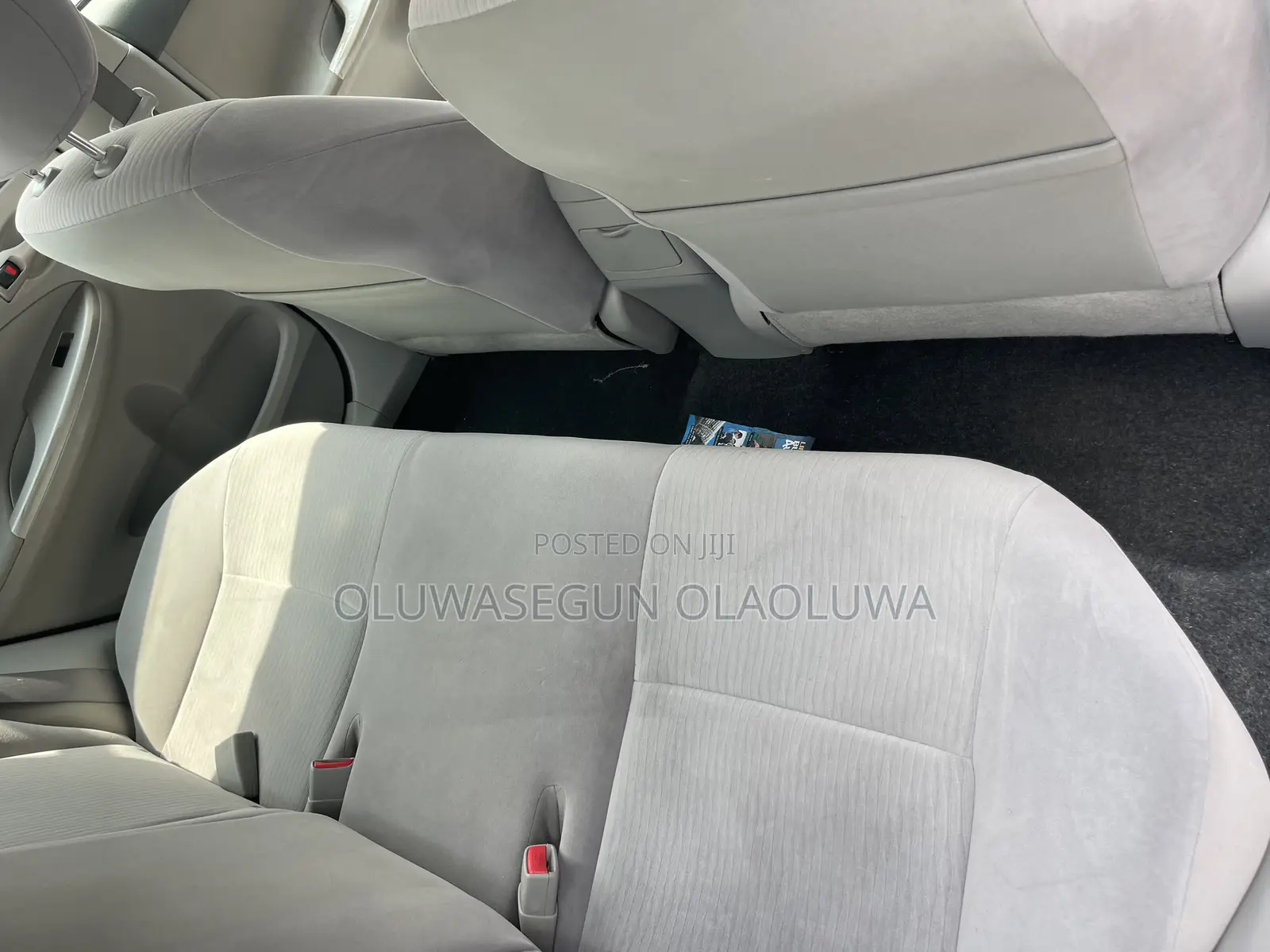 Toyota Corolla LE 4dr Sedan (1.8L 4cyl 4A) 2010 Gray