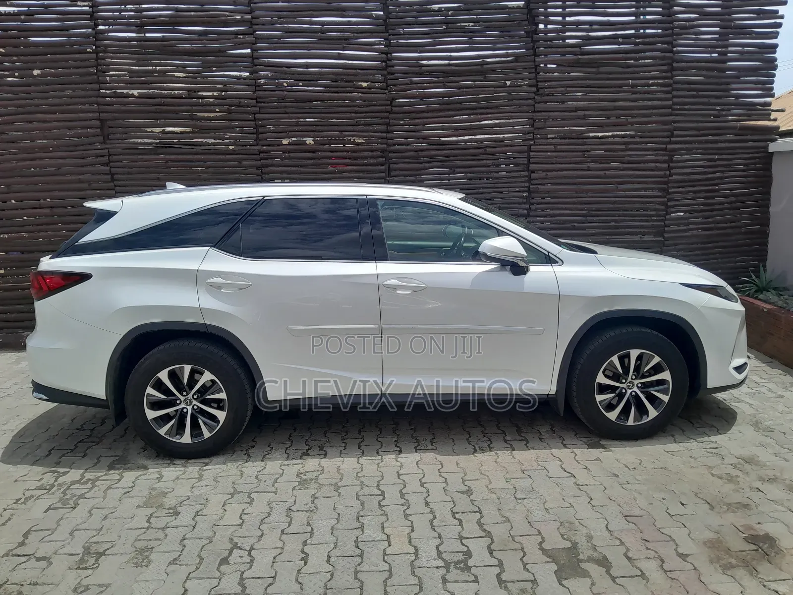 Lexus RX 350L 4WD 2021 White