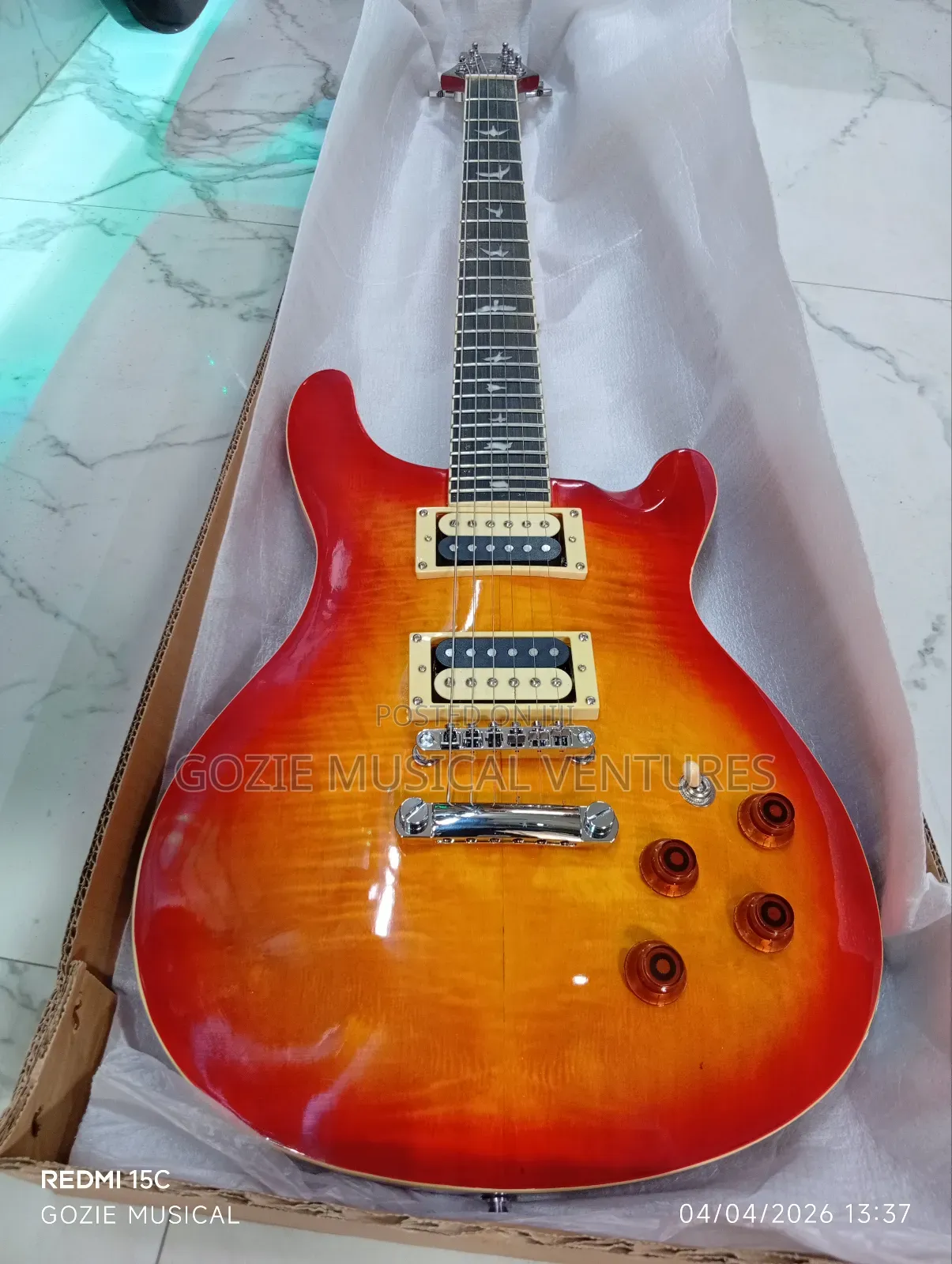Fender PRS Electric Guitar 6 Strings Red Colour.