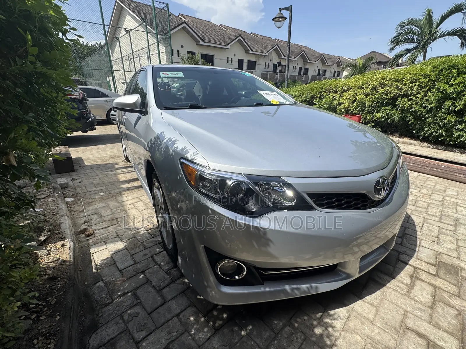 Toyota Camry 2012 Silver